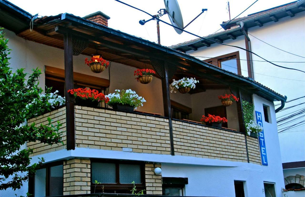 Hostel Bushati Prizren Exteriör bild