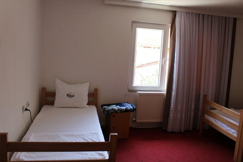 Hostel Bushati Prizren Exteriör bild